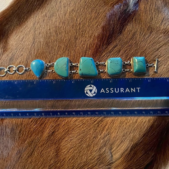 Turquoise & Silver Chunky Toggle Bracelet 8 Inch Links W/ Five Approx 1" Stones - Picture 1 of 9